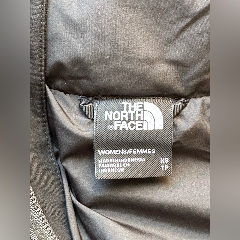 NWOT North Face Woman’s Garner Triclimate Jacket - Size XS - Picture 4 of 4
